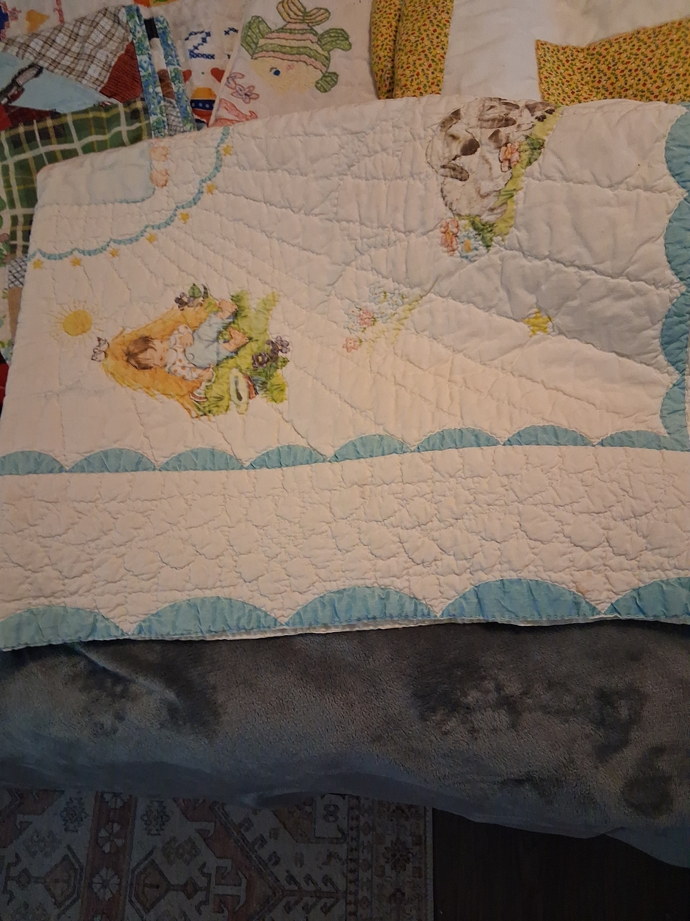 Large Crib/ Lap Quilt Lot Some Vintage Or Unfinished Or Handmade - Picture 2 of 10